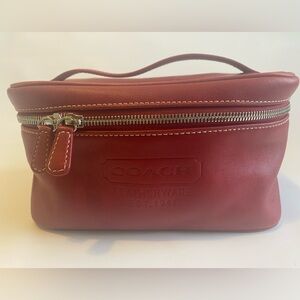 Coach vintage leather vanity cosmetic toiletry beauty pouch